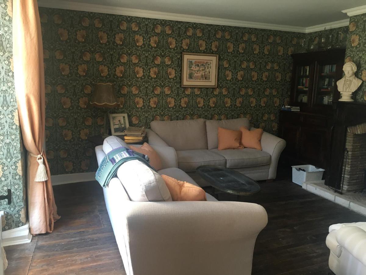Les Deux Colombiers Bed & Breakfast Chapdeuil Eksteriør bilde