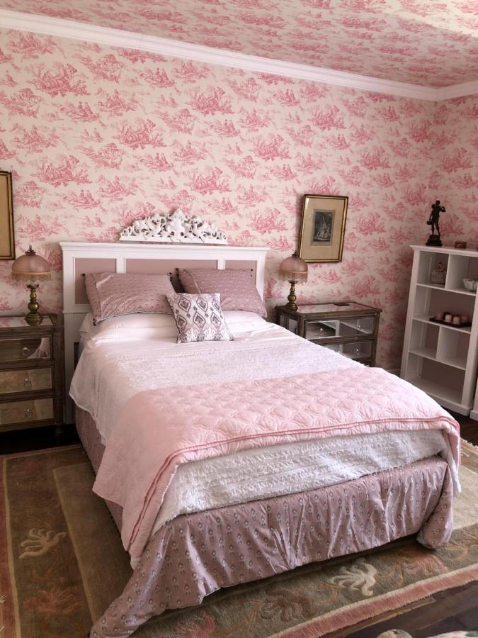Les Deux Colombiers Bed & Breakfast Chapdeuil Eksteriør bilde