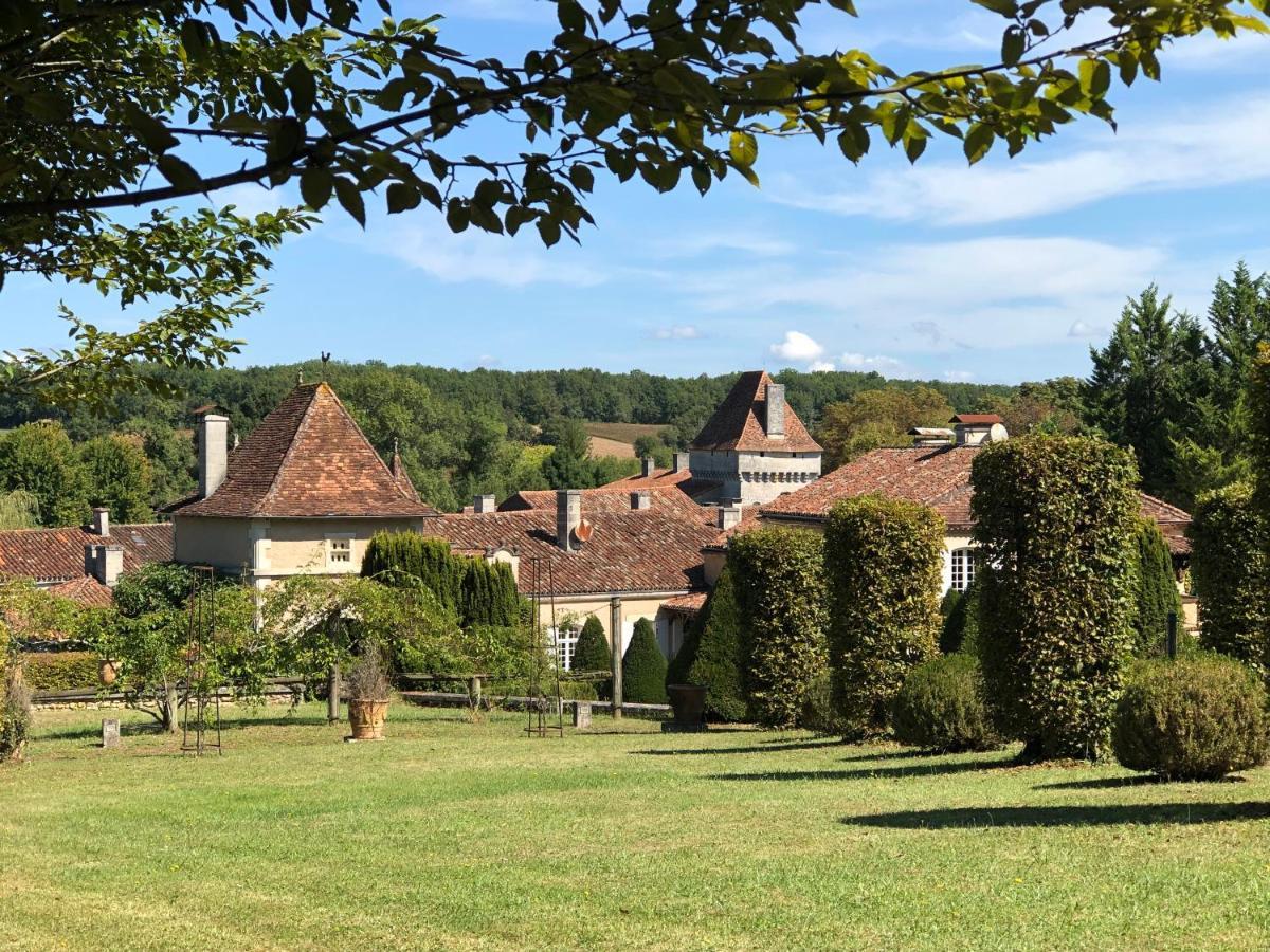 Les Deux Colombiers Bed & Breakfast Chapdeuil Eksteriør bilde