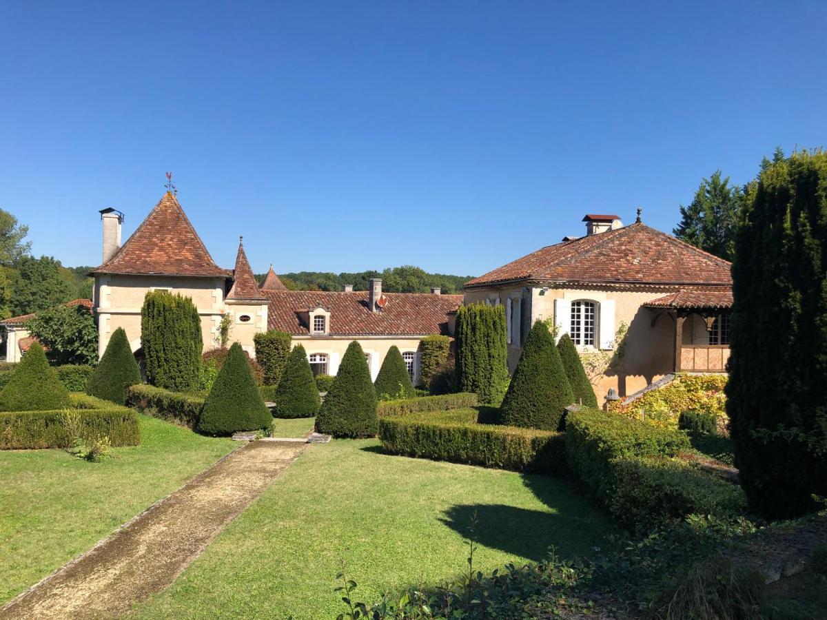 Les Deux Colombiers Bed & Breakfast Chapdeuil Eksteriør bilde